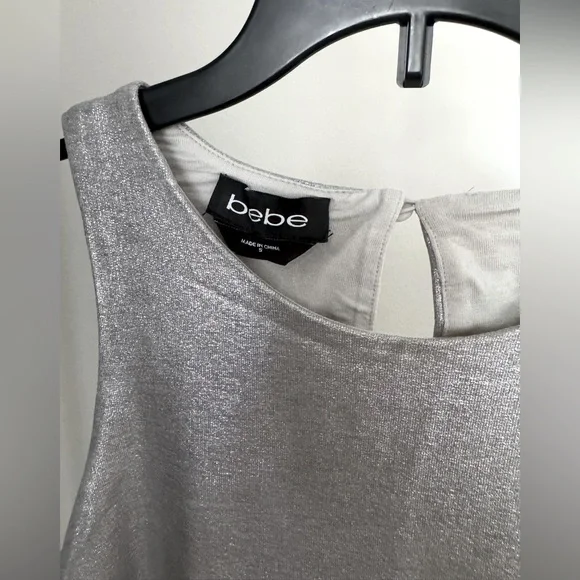 Bebe Metallic Sleeveless Top is very stylish ๐ข๐ - Picture 5 of 8